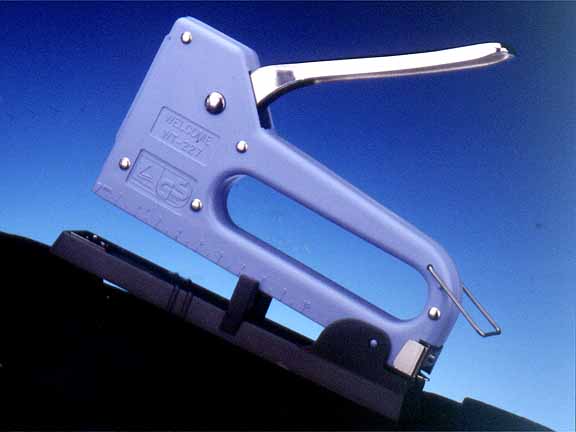 WELLTOOL STAPLE GUN